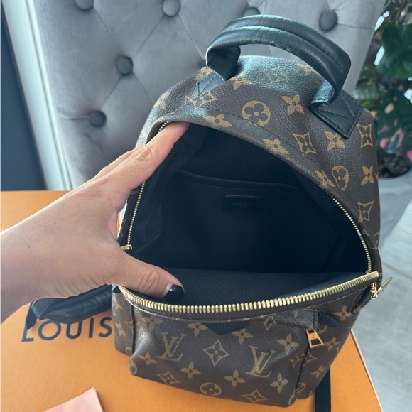 Louis Vuitton palm spring monogram pm - Picture 9 of 15
